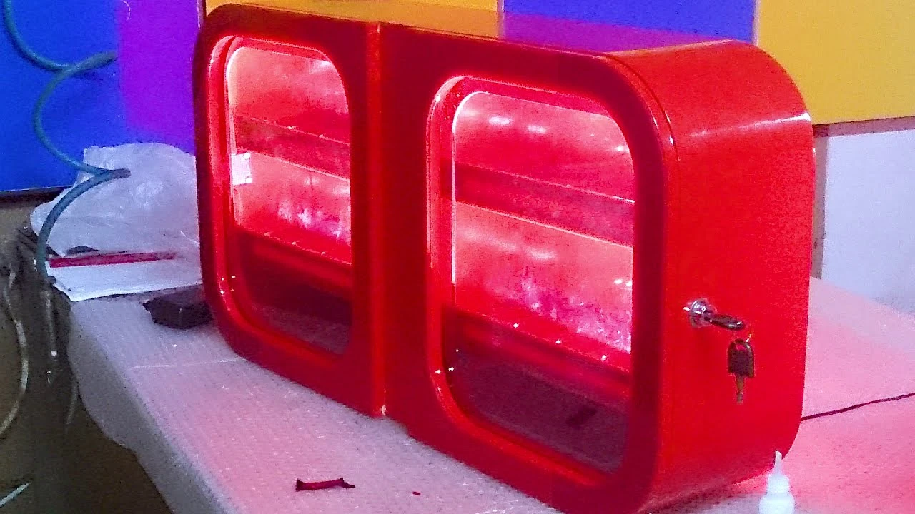 Ahşap ve Pleksi LED Aydınlatmalı Sigara Standı